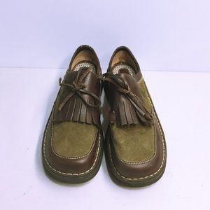 Born leather size 9.5 / 41 slip-on slides.